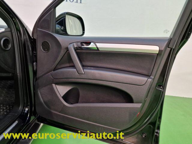 AUDI Q7 3.0 V6 TDI 233CV quattro tiptronic