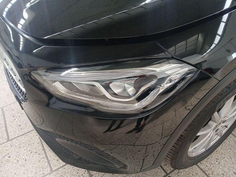 Mercedes-Benz GLA (H247) 180 d Automatic Business
