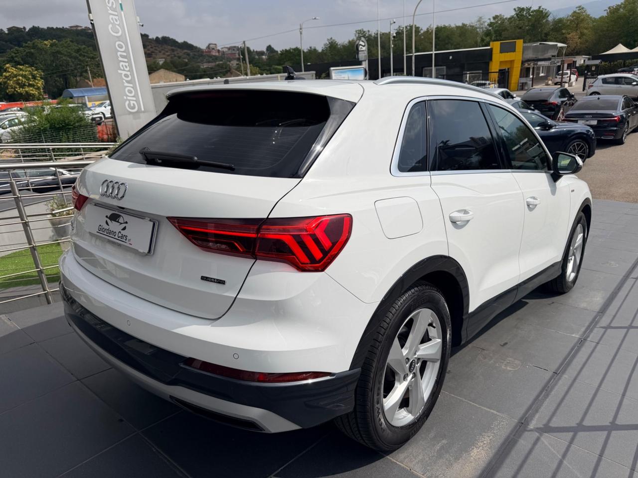 Audi Q3 40 TDI quattro S tronic line edition