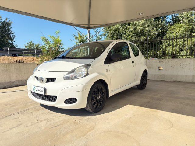 TOYOTA Aygo 1.0 12V VVT-i 3 porte Deep Ocean Connect OK NEOP