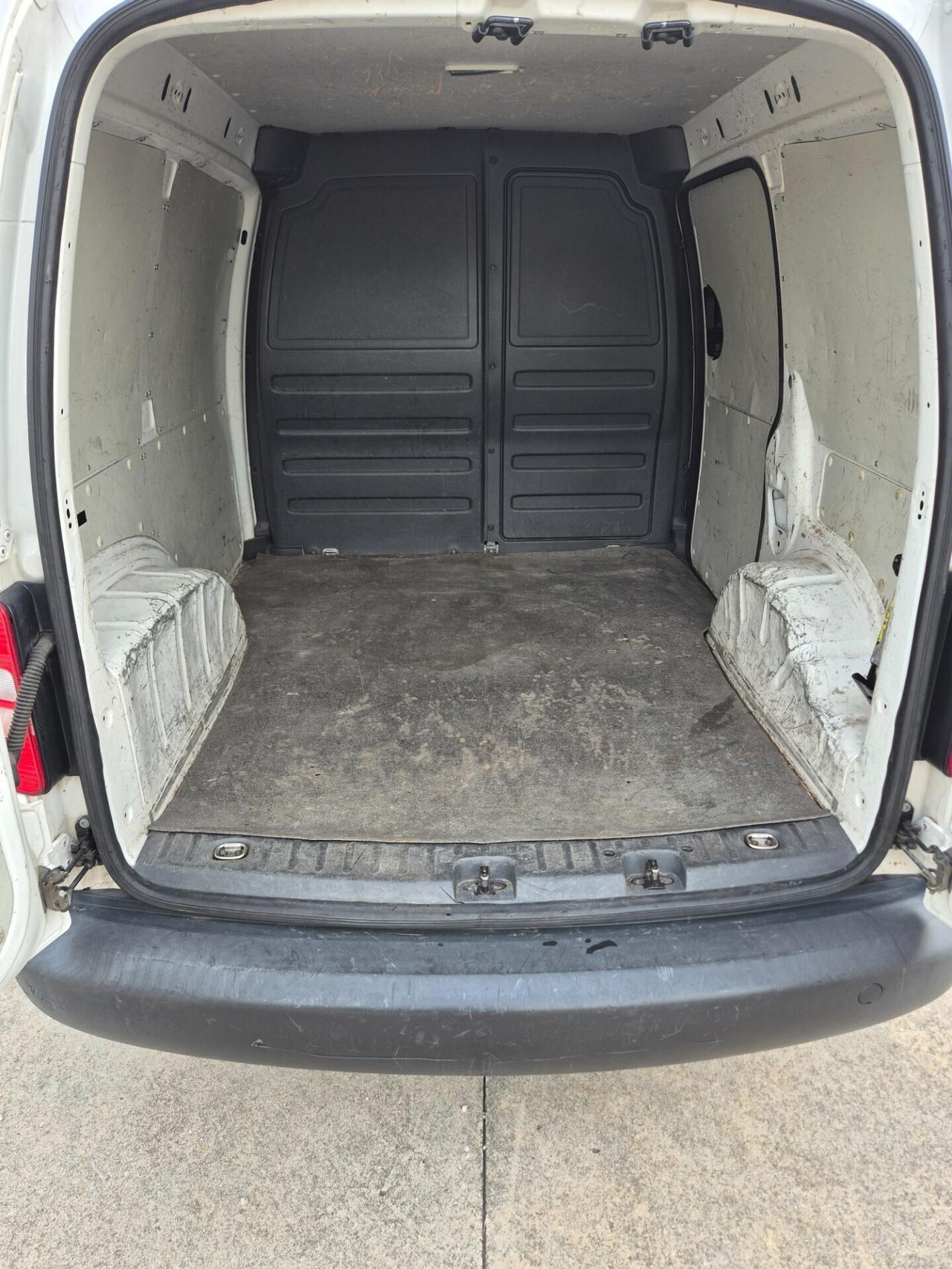 Volkswagen Caddy 1.6 TDI 102 CV 4p. Van