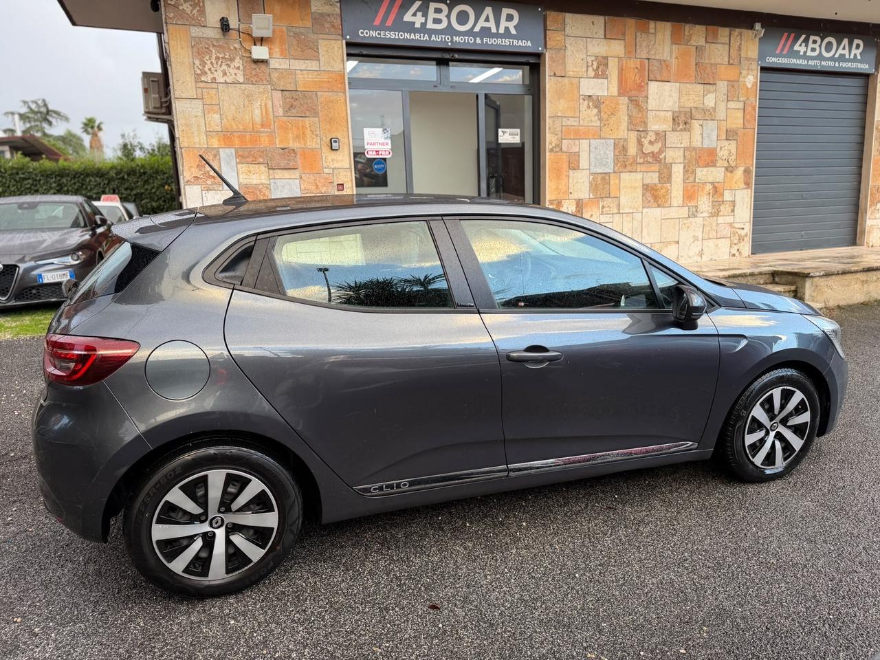 Renault Clio Full Hybrid E-Tech 140 CV 5 porte