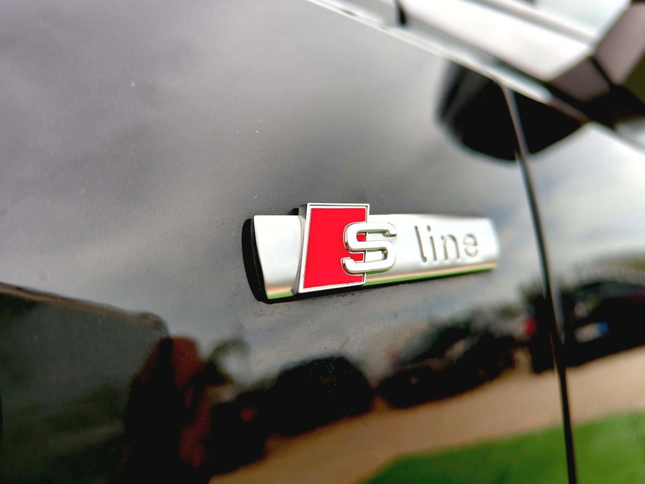 Audi Q3 SPB 35 TDI S tronic line edition - 2024