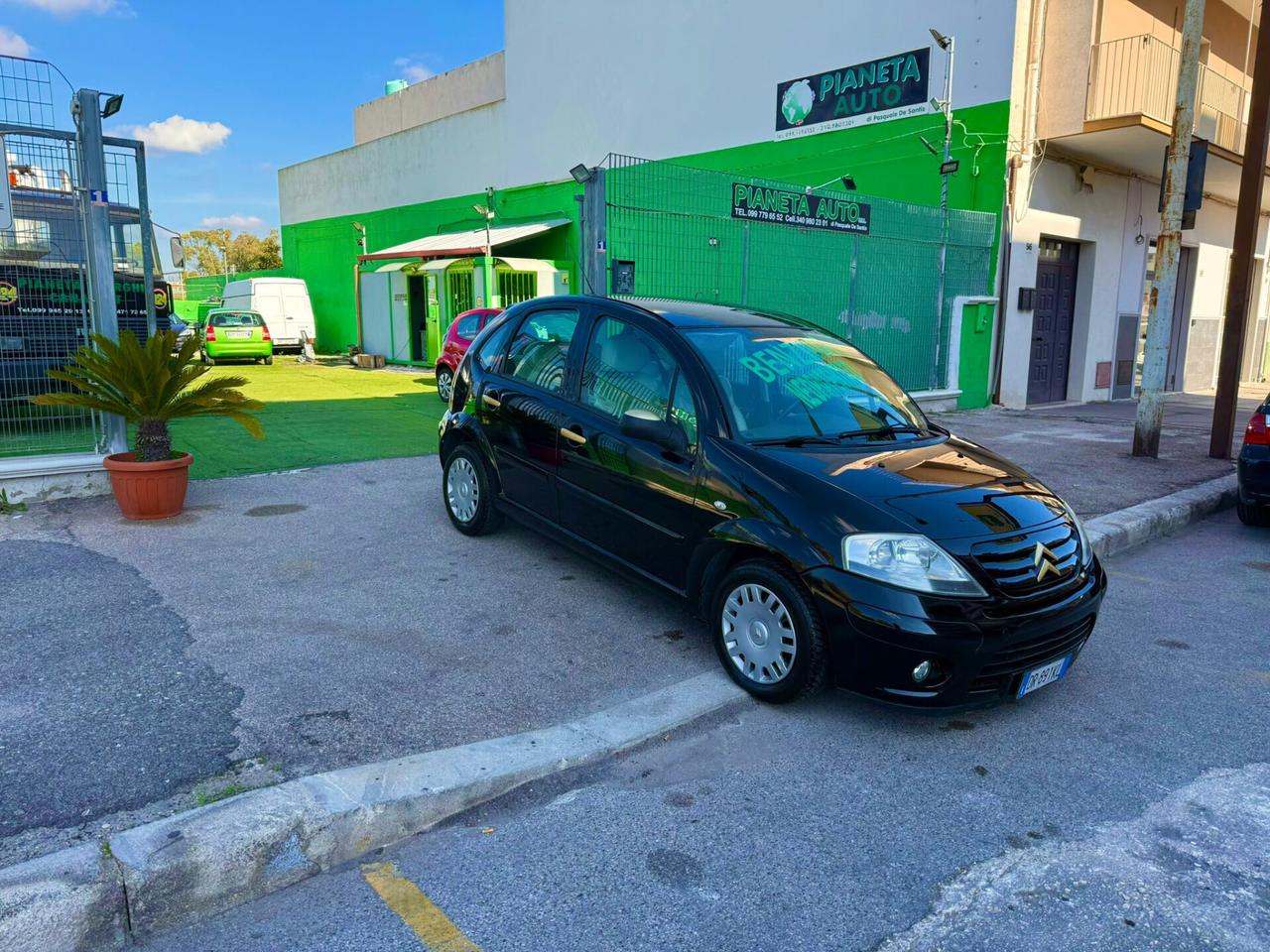 Citroen C3 1.1 airdream Gold by Pinko