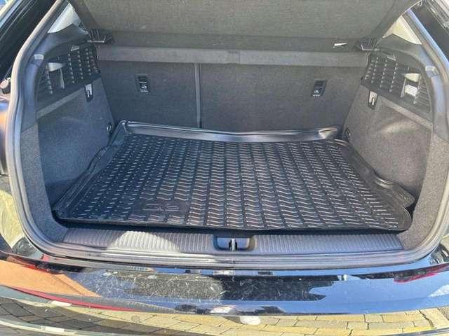 Audi Q2 30 TDI S tronic FULL LED-NAVI-18"