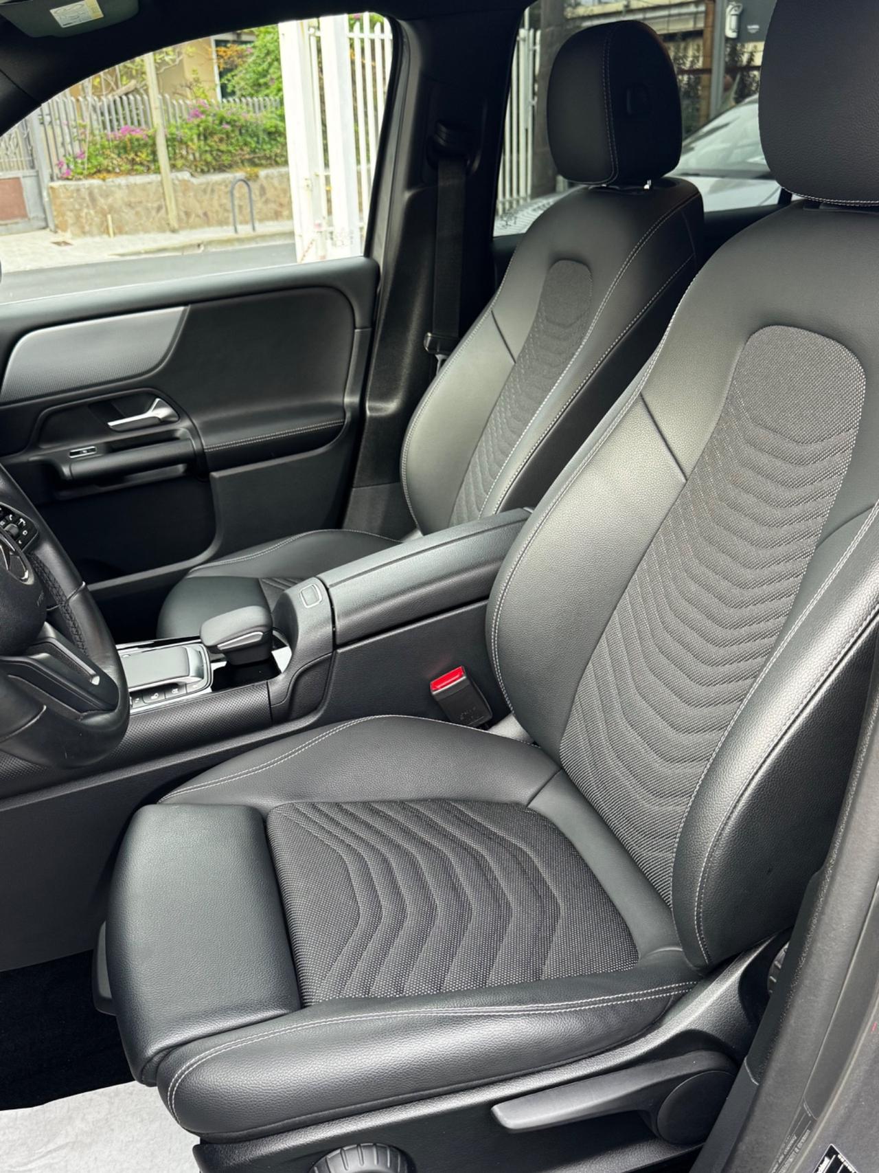 Mercedes-benz GLB 220 d Automatic 4Matic Premium