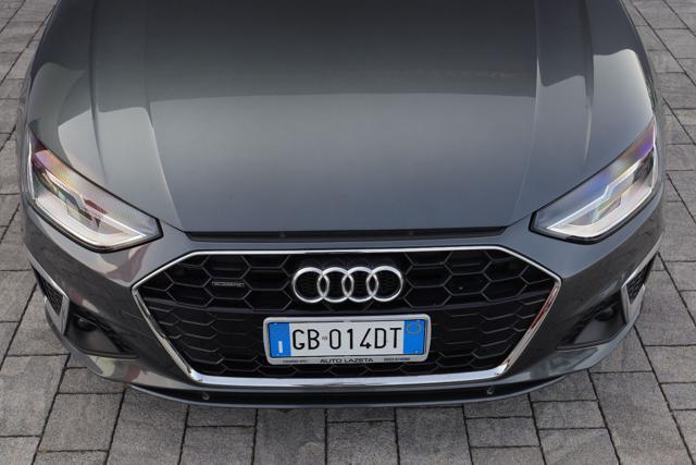 AUDI A4 Avant 40 TDI quattro S tronic S line SLINE edition