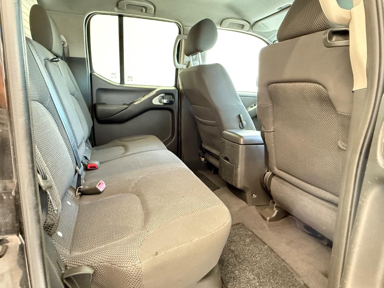 Nissan Navara 2.5 dCi DoubleCab premium automatico