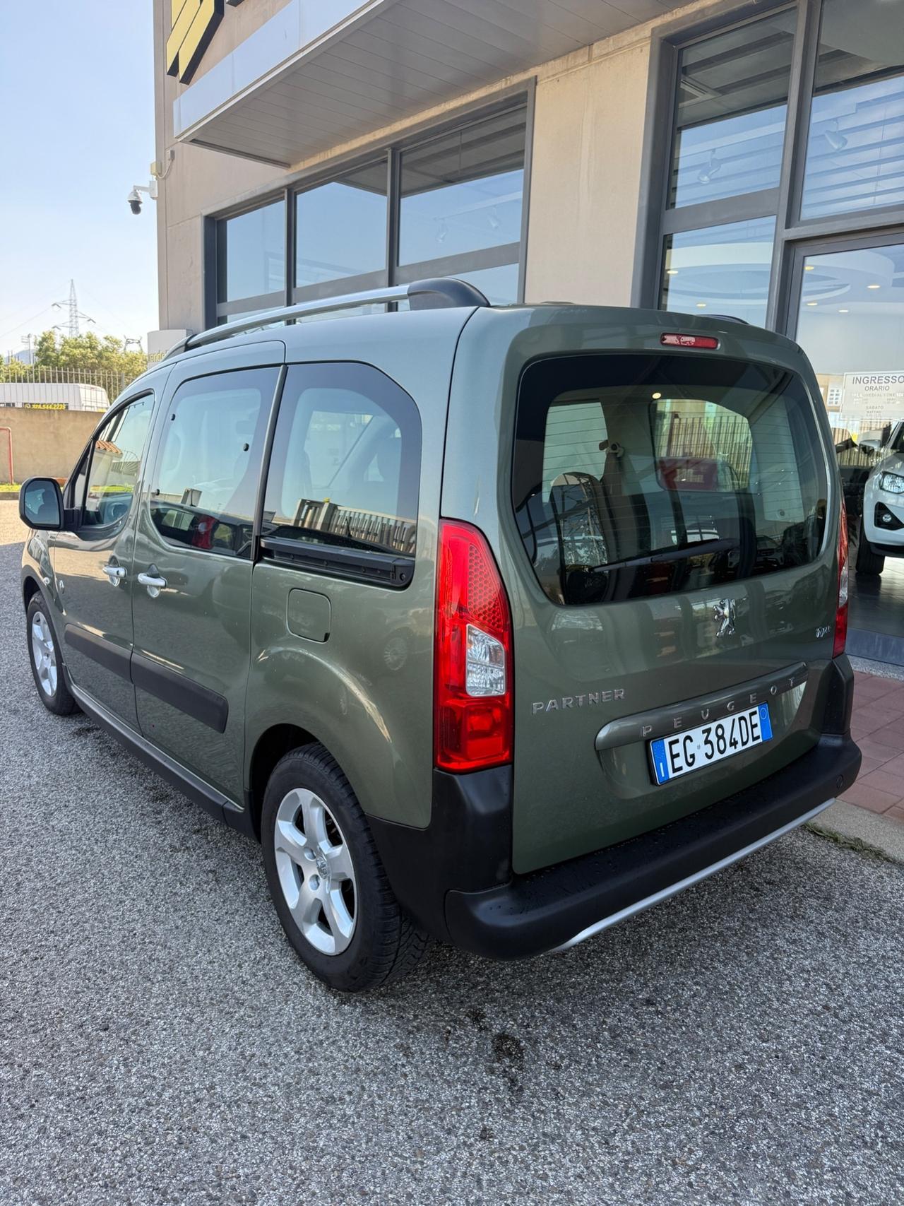 Peugeot Partner Tepee 1.6 HDi 112CV Outdoor