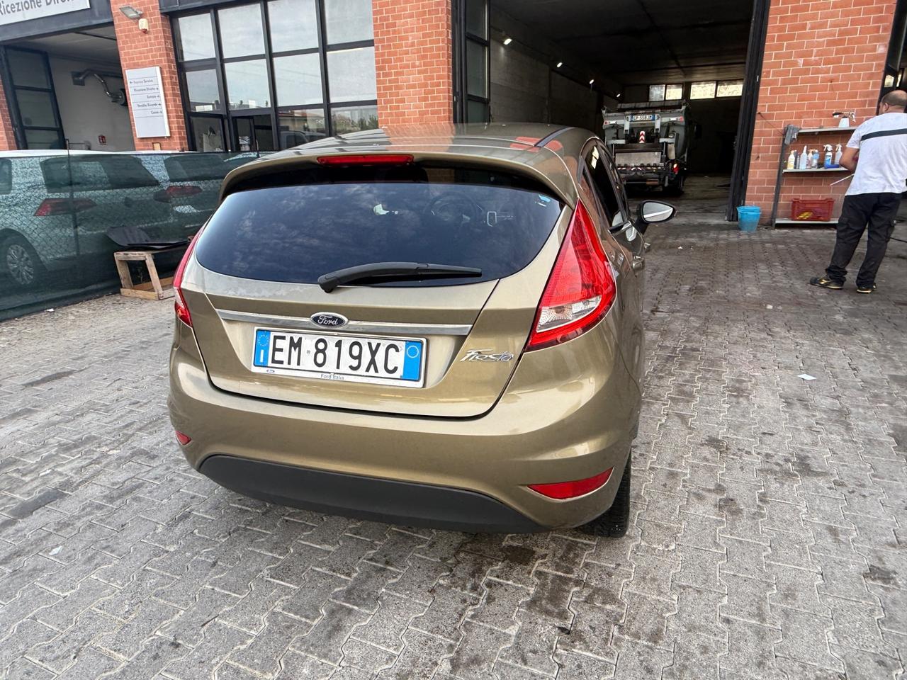 Ford Fiesta Ikon 1.4 TDCi 70CV 5 porte