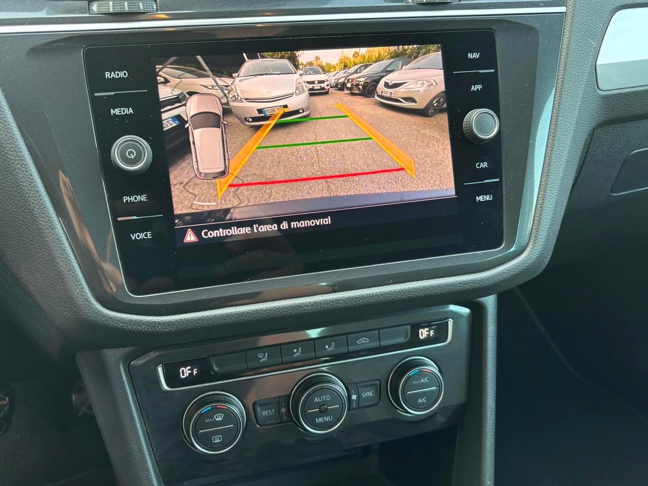 Volkswagen Tiguan 1.6 TDI SCR OK Neopatentati