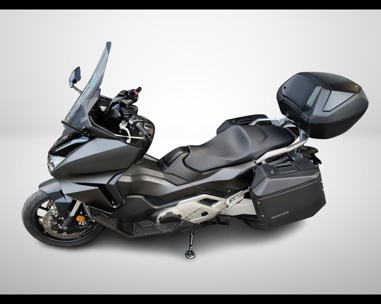 Honda Forza 750 - DCT Travel