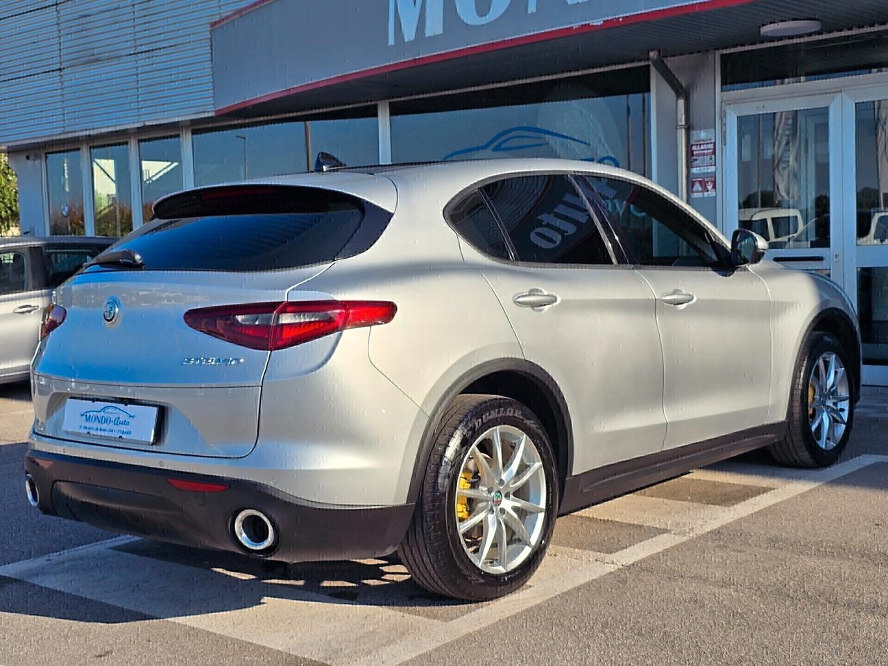 Alfa R. Stelvio 2.2 Turbodiesel 210 CV AT8 Q4 Super 2017