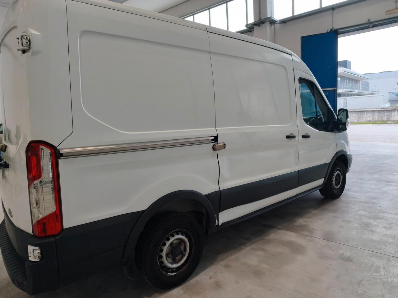 FORD TRANSIT 310 L2 H2 PASSO MEDIO TETTO ALTO 2.0 TDCI 130 CV TREND