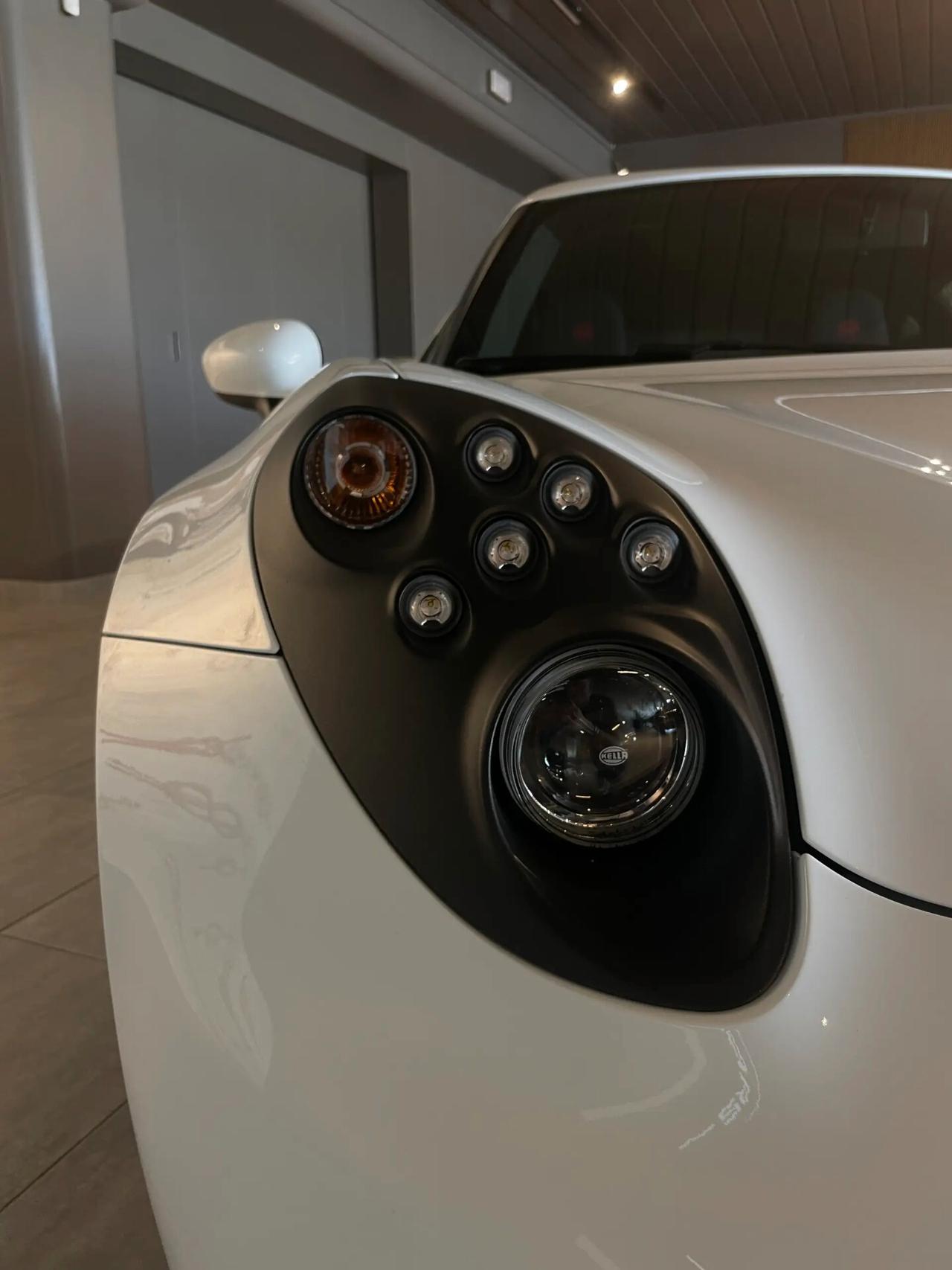 Alfa Romeo 4C 1750 TBi