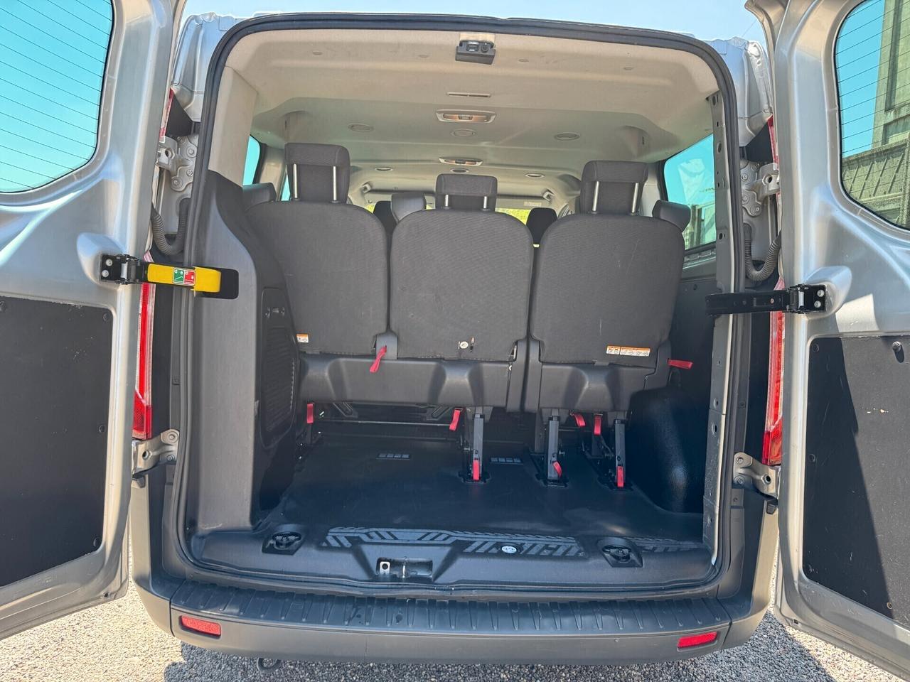 Ford Tourneo Custom 9 posti 2014
