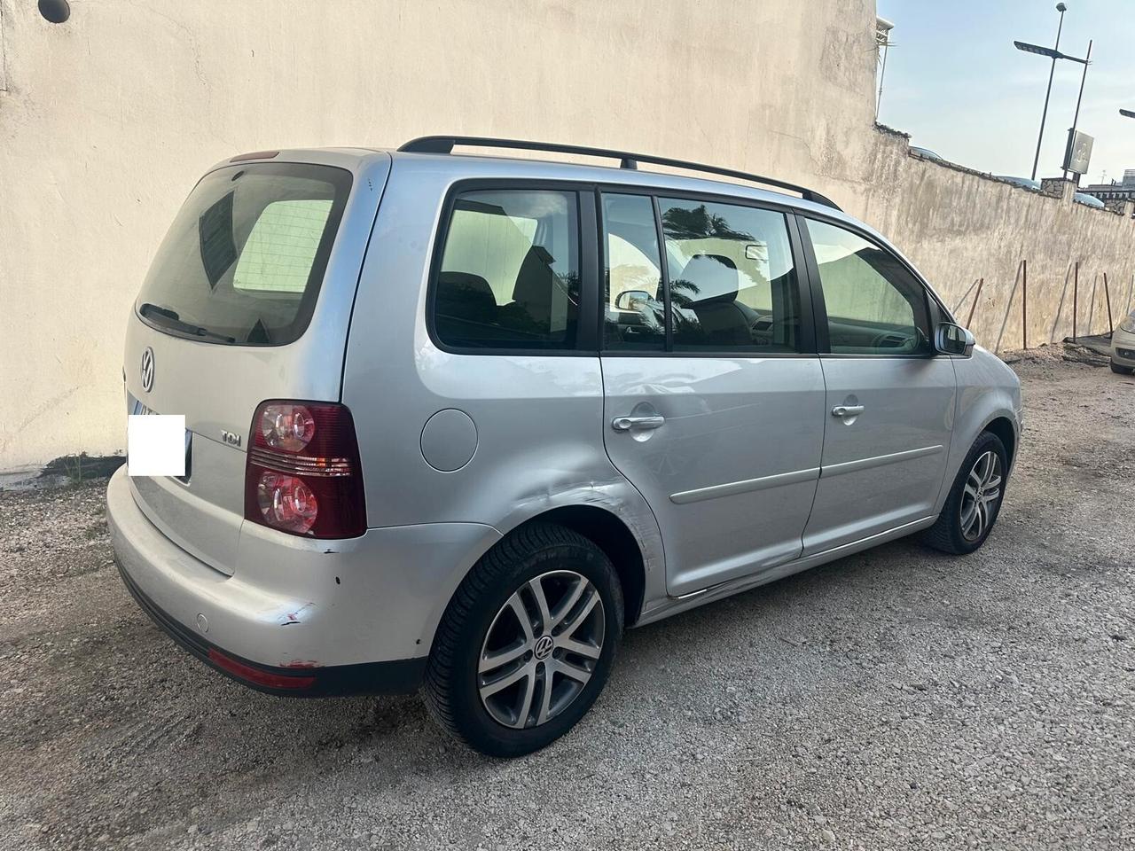 Volkswagen Touran 7posti 1.9 TDI 105CV DPF DSG Trendline-2008