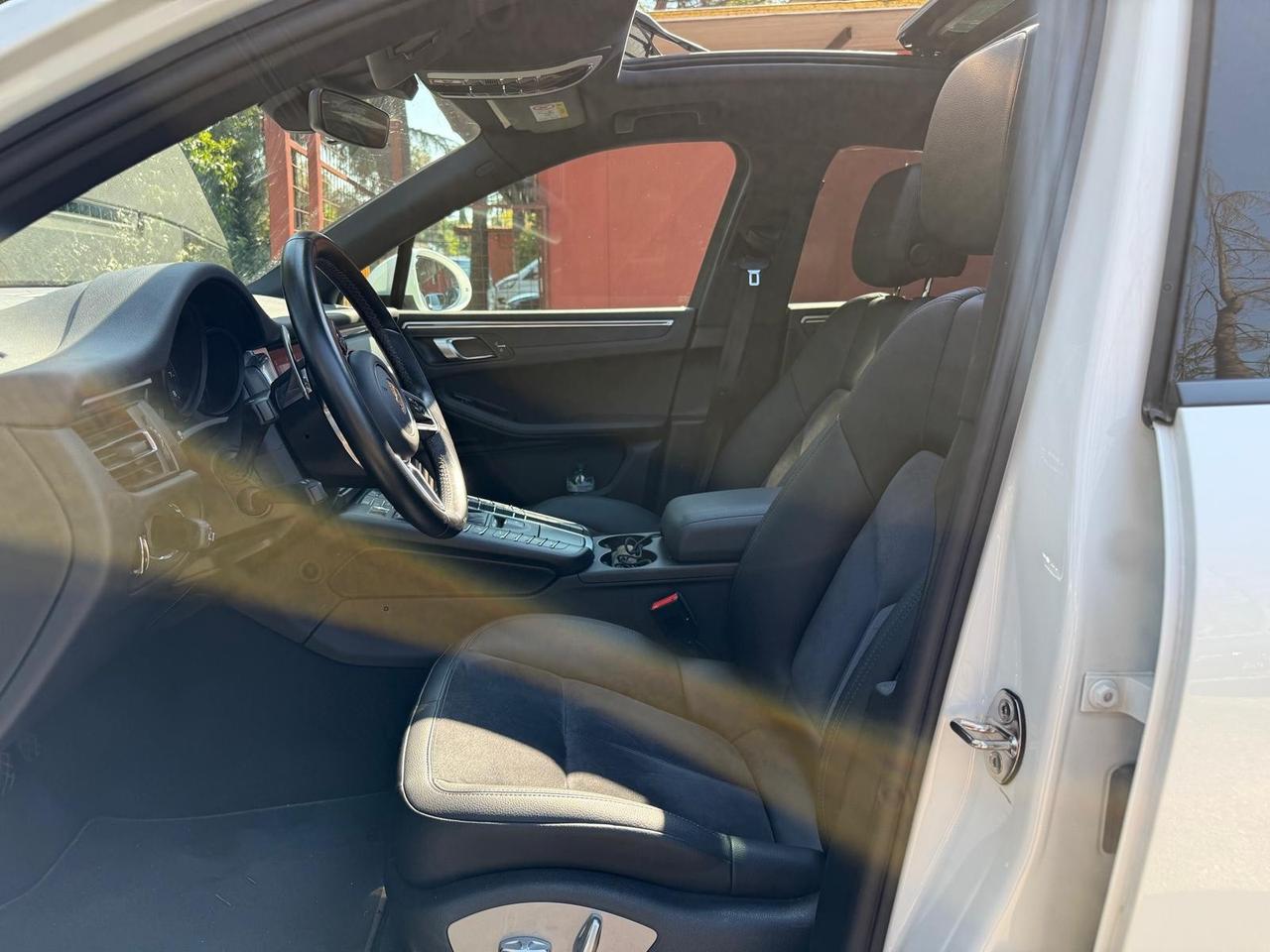 Porsche Macan 2.0 PDK TETTO KAMERA LED 21' TAGLIANDI UFFICIALI *PROMO*