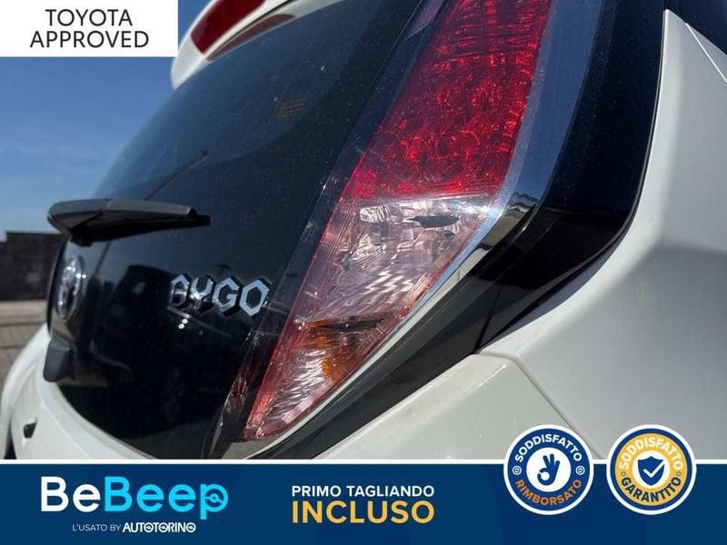 Toyota Aygo 1.0 X-PLAY 5P M-MT