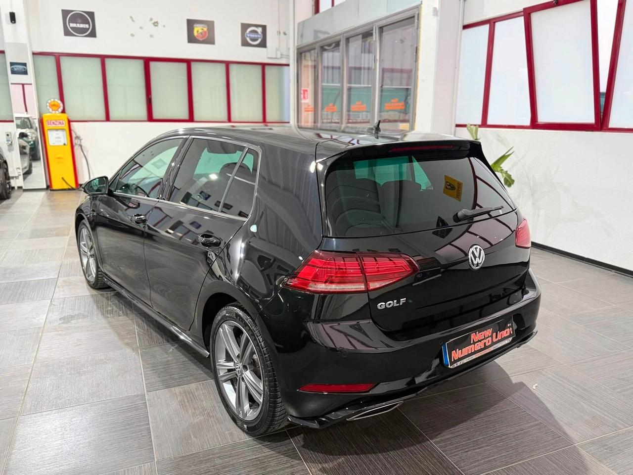 Volkswagen Golf 7.5 R-line 1.6 TDI 116cv 2019