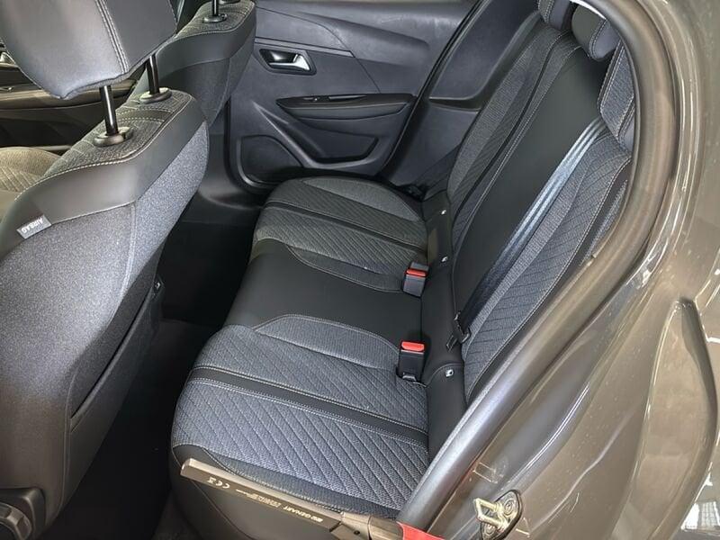 Peugeot 208 Allure 100cv Benzina