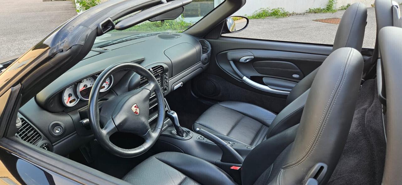 Porsche Boxster 3.2i 24V cat S