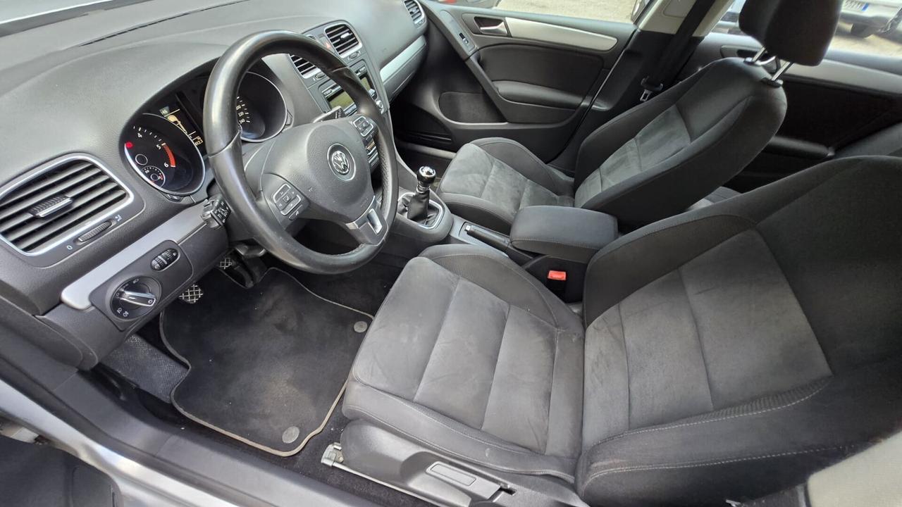 Volkswagen Golf 1.6 TDI 5p. Highline Neopatentati