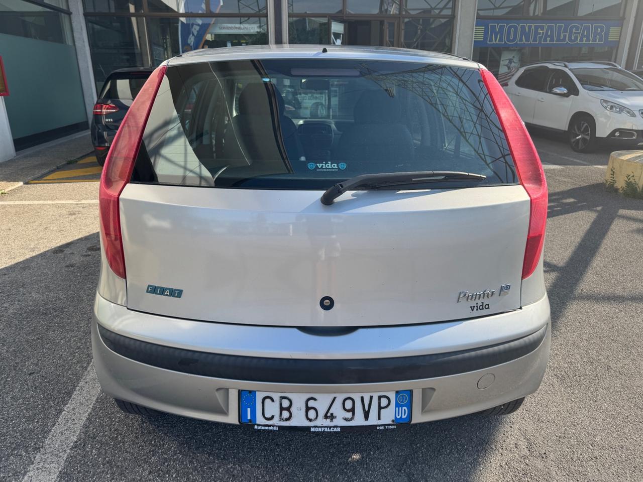Fiat Punto 1.2i cat 5 porte ELX 2002