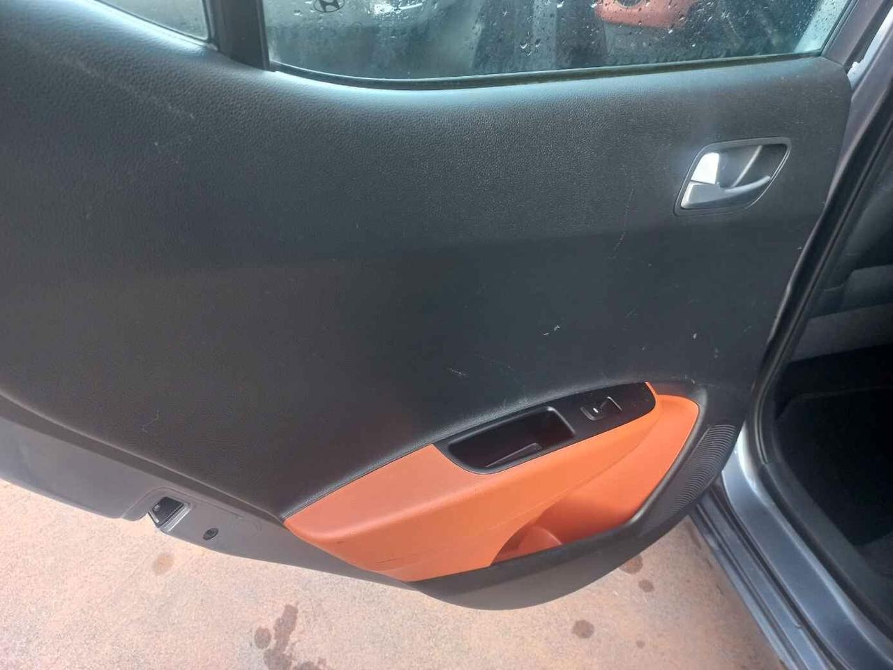 Hyundai i10 1.0 MPI Sound Edition