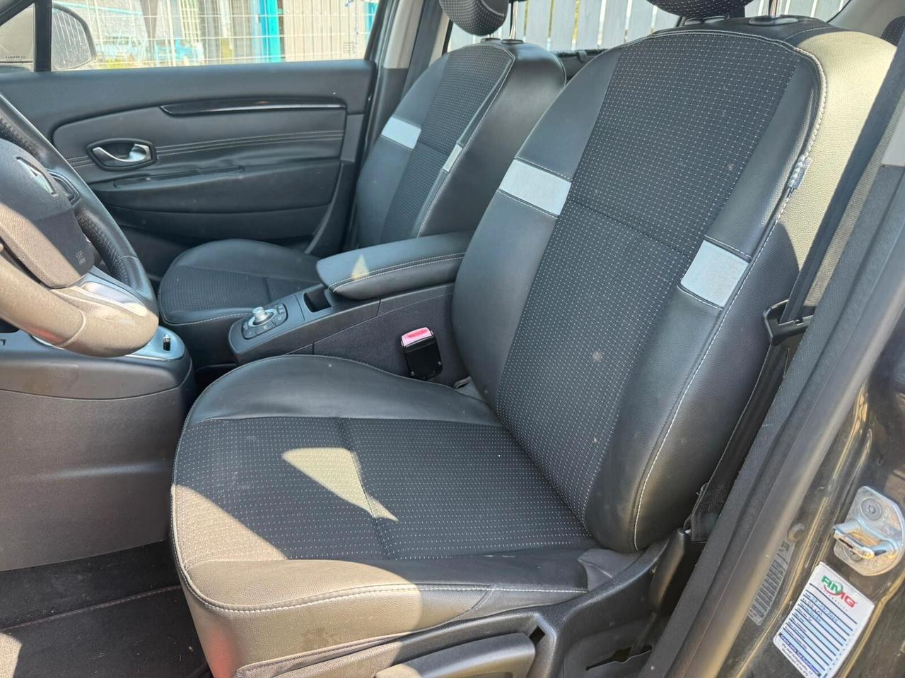 Renault Scenic 1.5 dCi 7 posti SOLO 98.000 KM