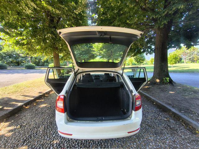 SKODA Octavia 1.6 TDI CR F.AP. Wagon Comfort
