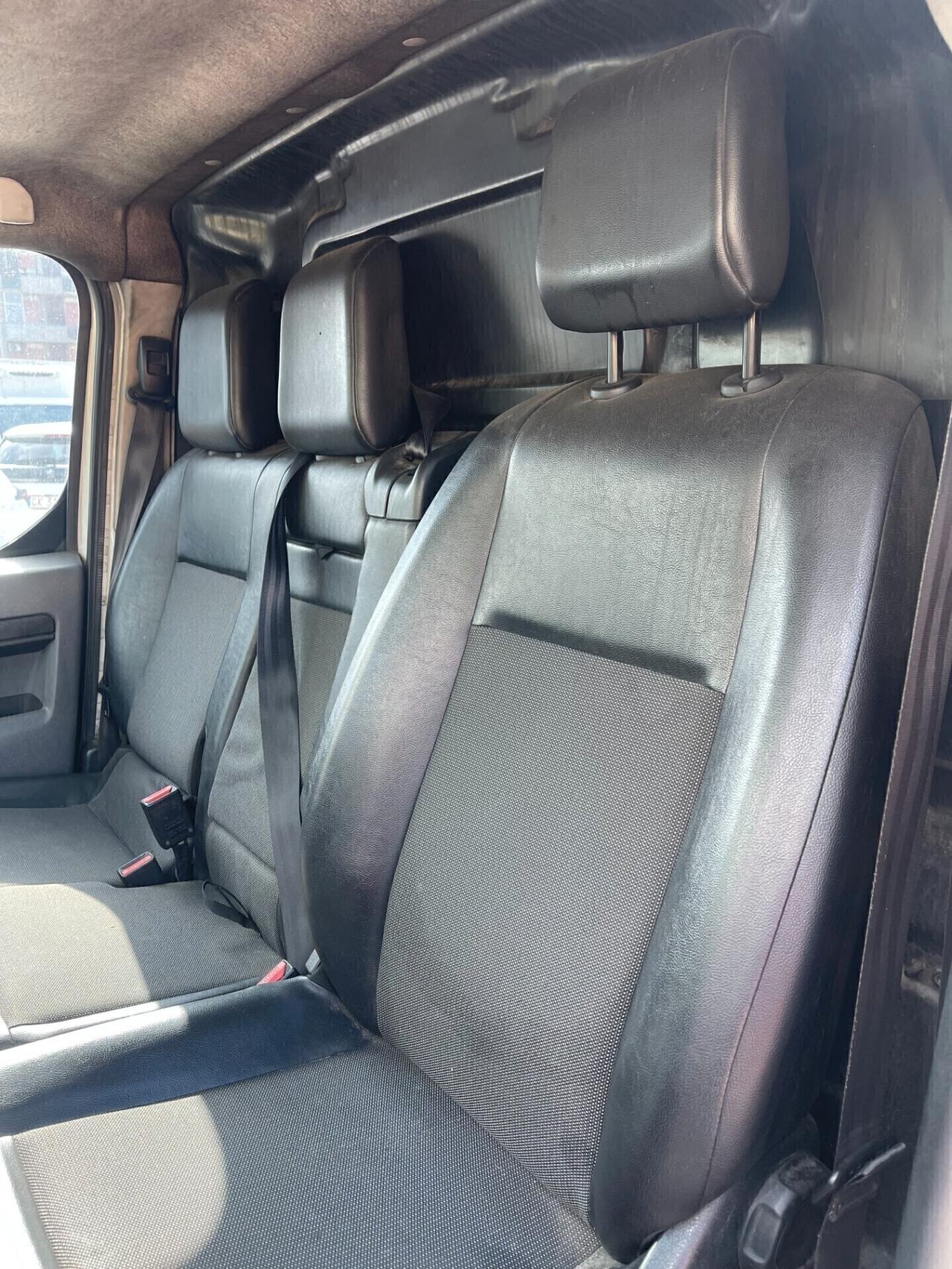 Citroen Jumpy 3 posti