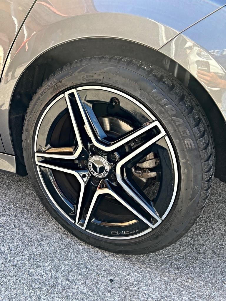 Mercedes-benz CLA 200 d Premium AMG 2020