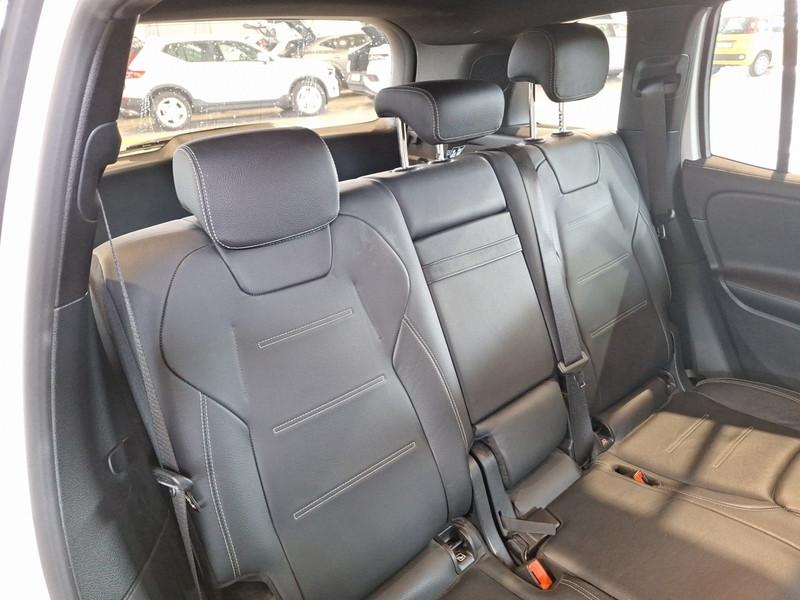 MERCEDES-BENZ GLB 200 d Automatic Sport Plus