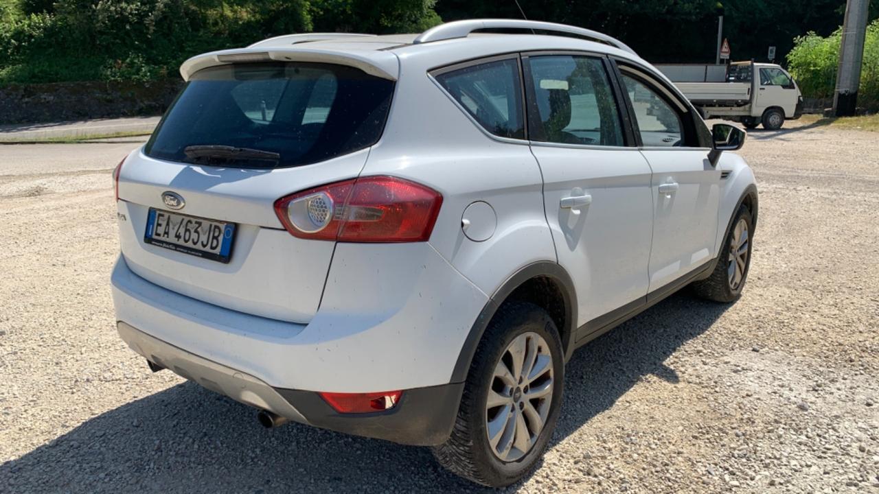 Ford Kuga 2.0 TDCi 136 CV 4WD Titanium DPF