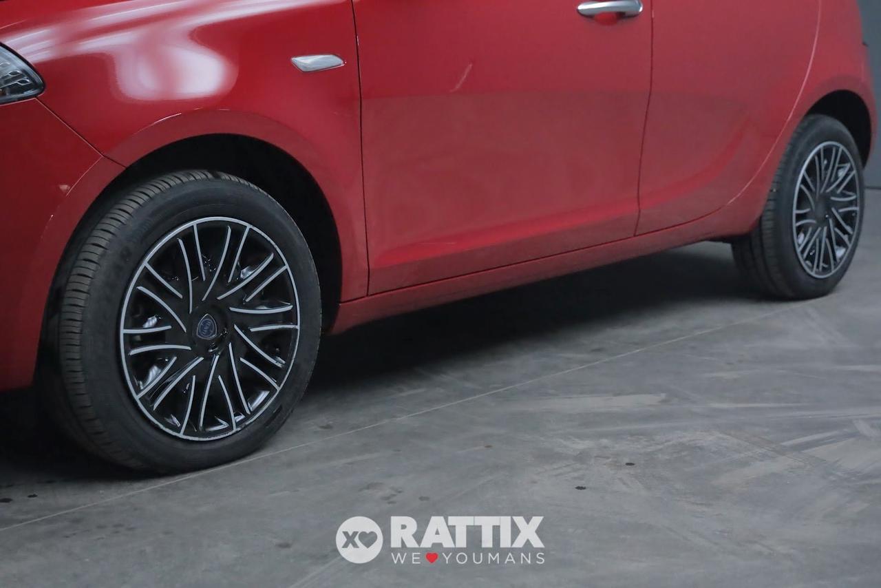 Lancia Ypsilon 1.0 Firefly Hybrid 70CV Gold