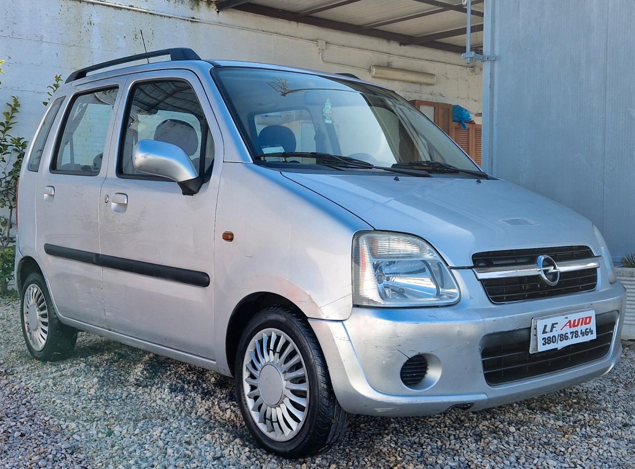 Opel Agila 1.2 16V Club