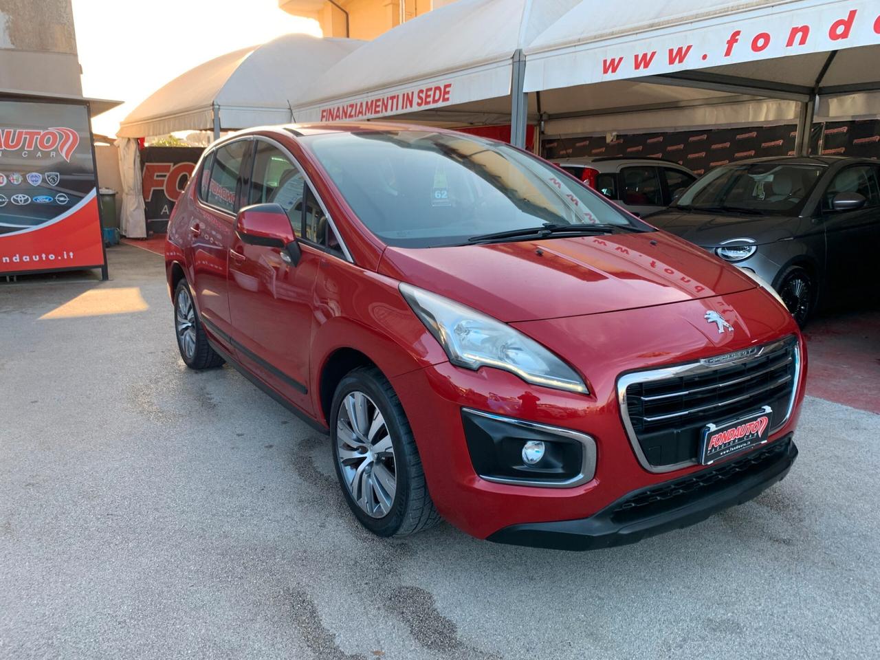 Peugeot 3008 1.6 HDi 115CV Allure