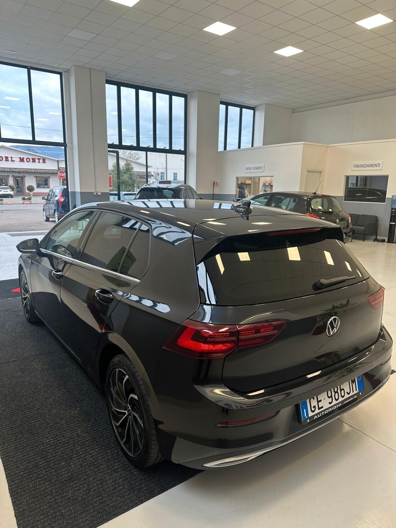 Volkswagen Golf 1.5 TGI DSG Style