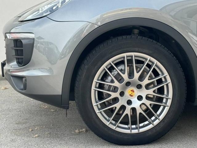 Porsche Cayenne Cayenne 3.0 Platinum Edition tiptronic