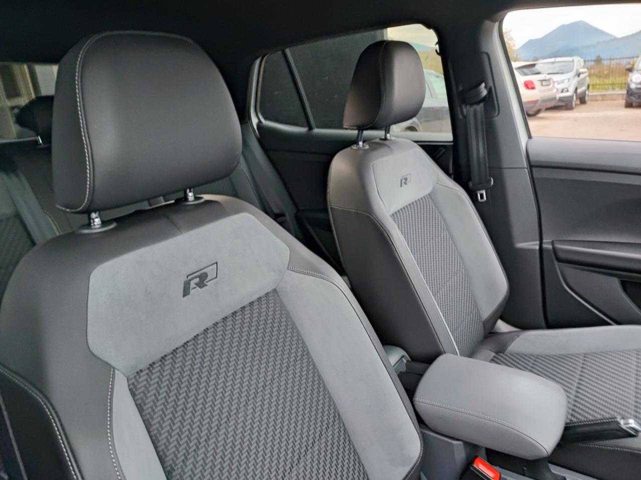 Volkswagen T-Cross 1.0 TSI 115 CV DSG R LINE EDITION