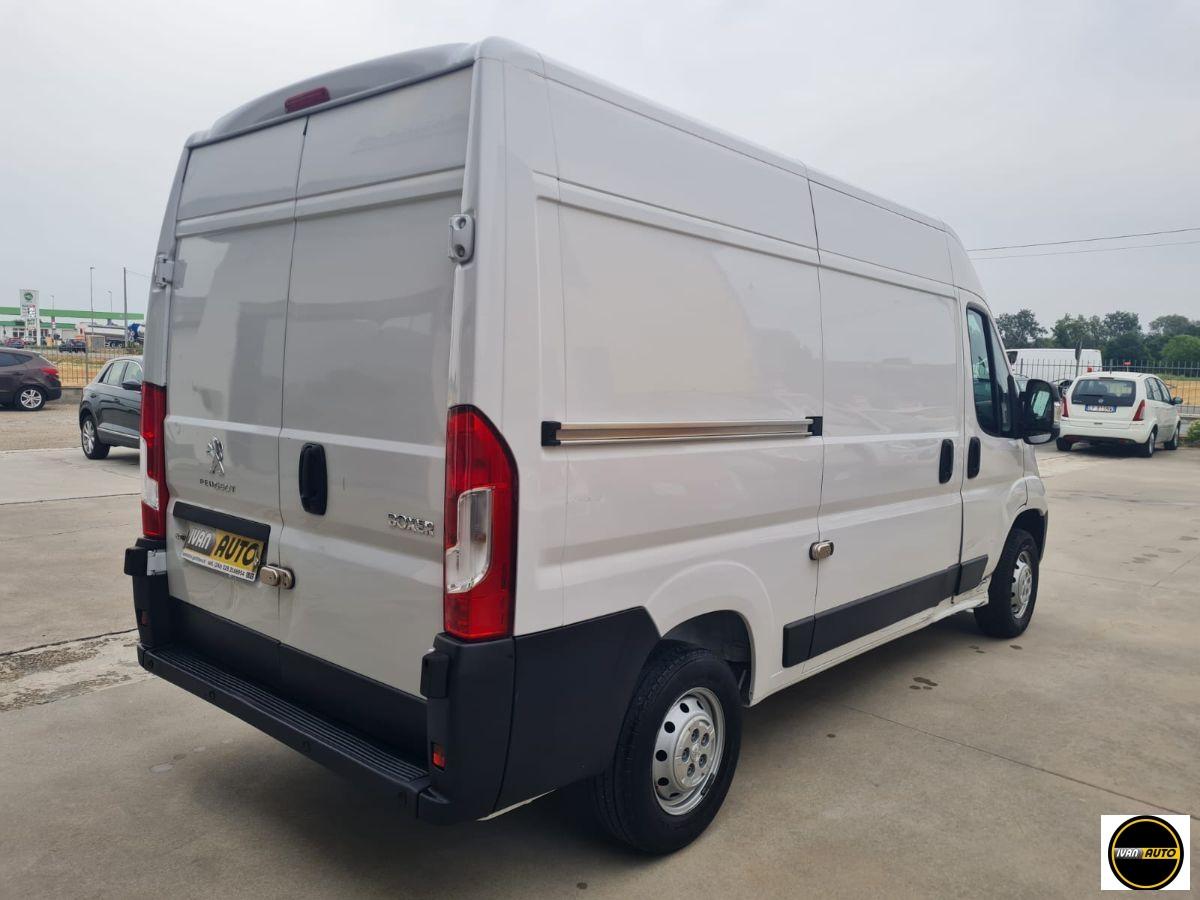 PEUGEOT Boxer 2.2 BlueHDi-26.000 Km