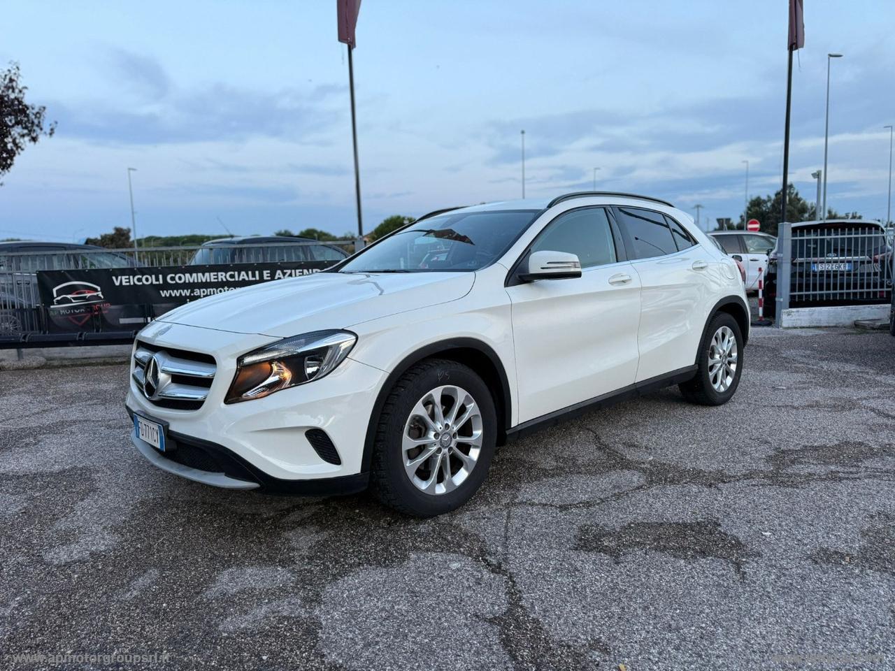 MERCEDES-BENZ GLA 180 d Automatic Executive