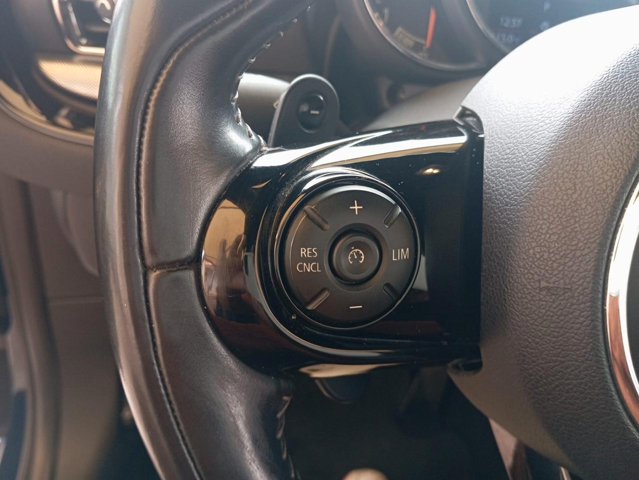 Mini Cooper D Clubman 1.5 One Business Automatica