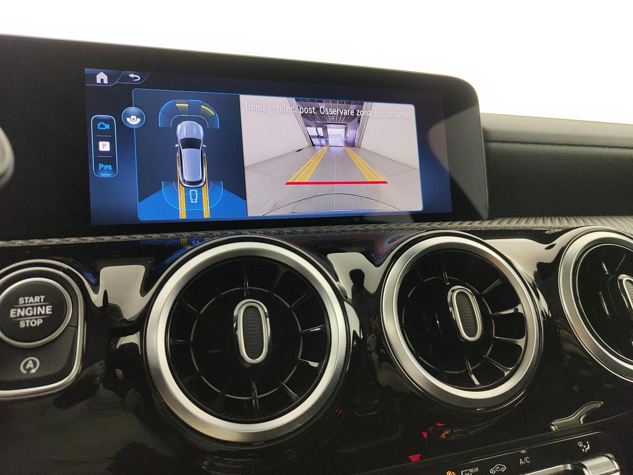 Mercedes-Benz CLA Shooting Brake 180 d Advanced auto
