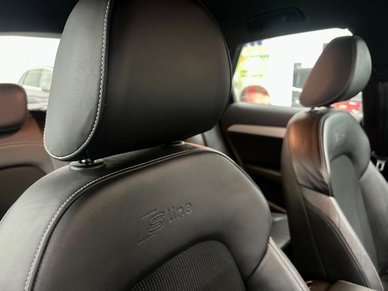 Audi Q3 2.0 TDI S tronic S-Line FINANZIABILE