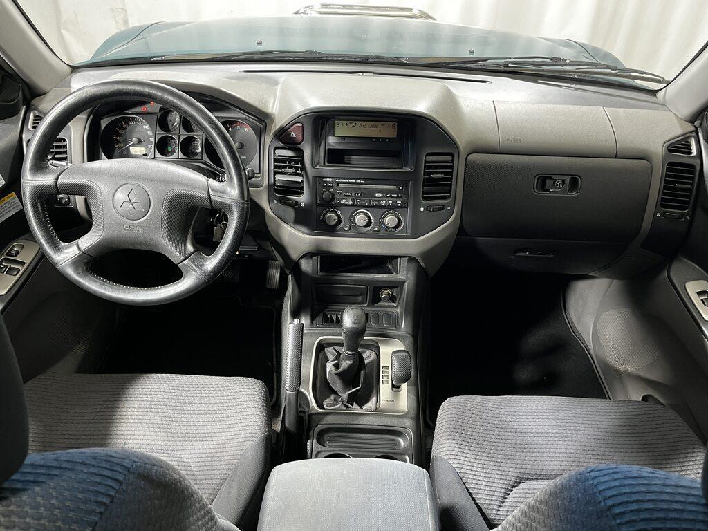 Mitsubishi Pajero 3.2 tdi 16v di-d Invite 3p