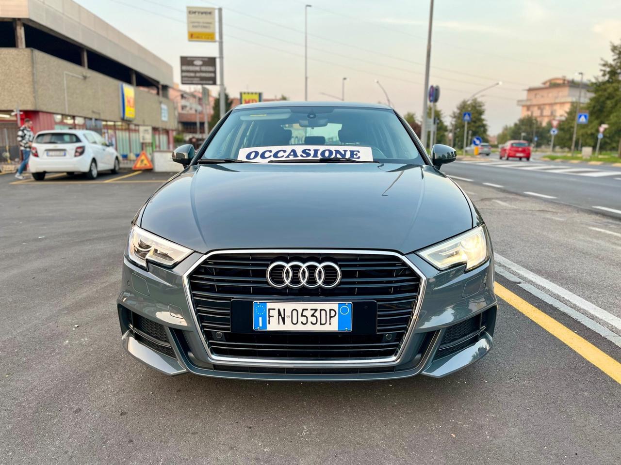 Audi A3 S-Line 1.6 TDI 116 CV tronic Sport