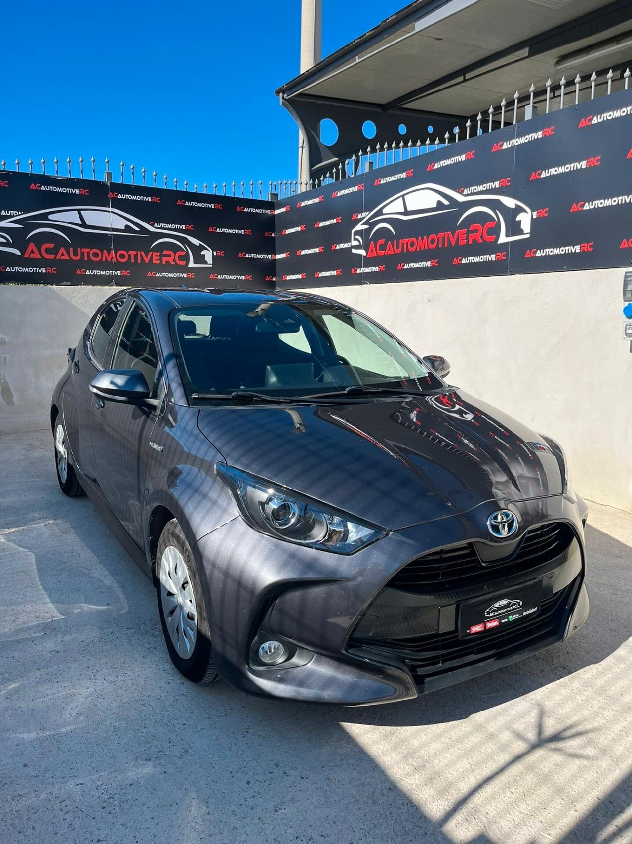 Toyota Yaris 1.5 Hybrid 5 porte Business