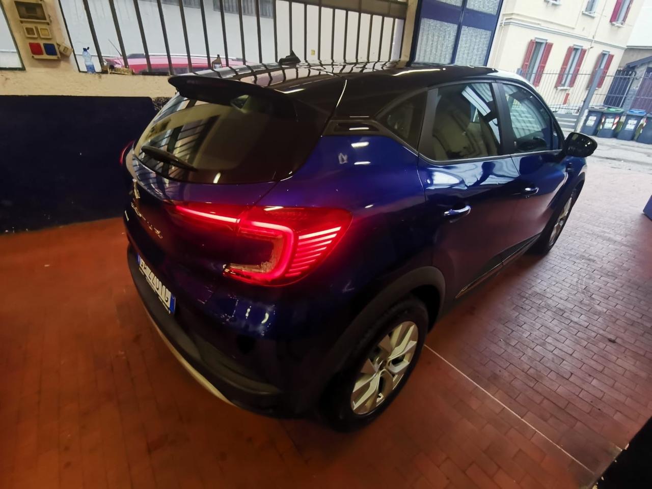 Renault Captur TCe 12V 100 CV Intens